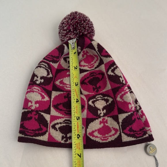 Vivienne Westwood VINTAGE 2012 Junior hat 100% wool brand new - Picture 8 of 8